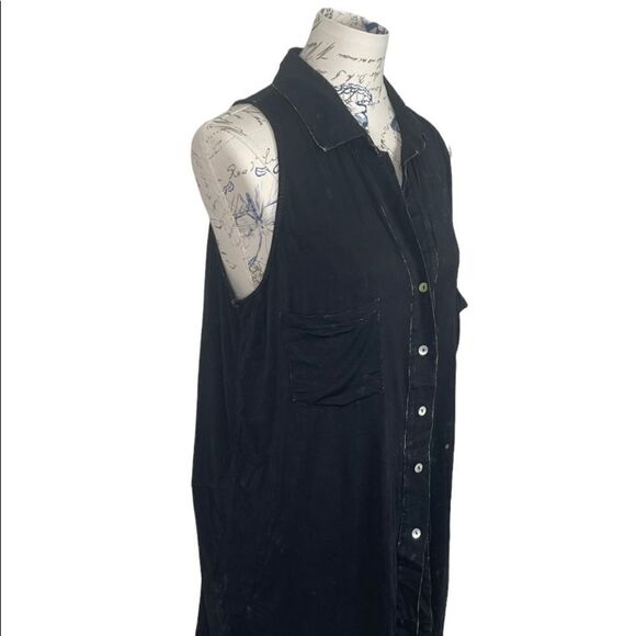 BLACK Button Down Sleeveless Tunic - Picture 7 of 10